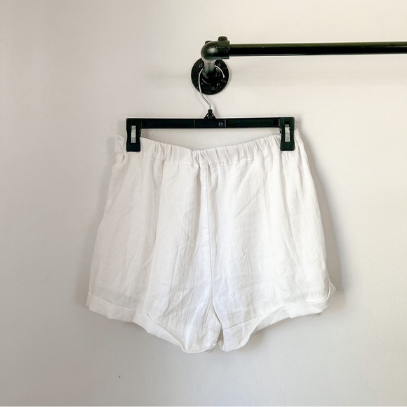 Tularosa Beach Waves Shorts in Ivory | Small - Picture 7 of 9